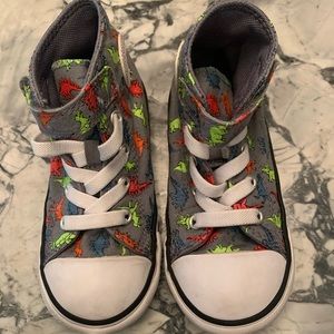 Converse high top Dinosaur sneakers